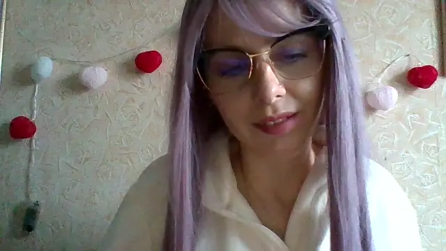LuminousLady online show from 02/14/25, 07:28