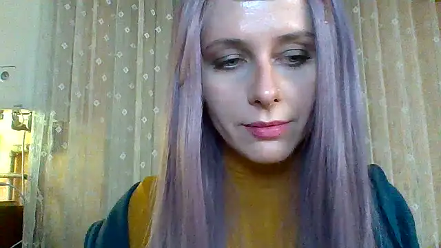 LuminousLady online show from 02/18/25, 10:36