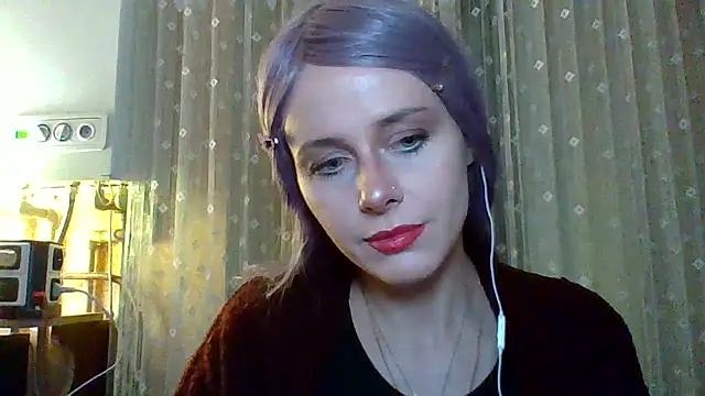LuminousLady online show from 03/04/25, 06:18