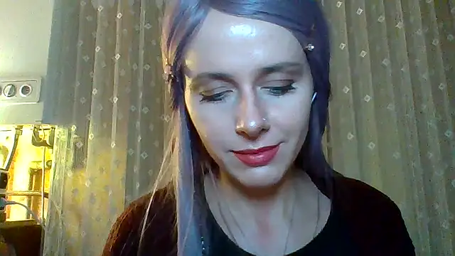 LuminousLady online show from 03/05/25, 12:27