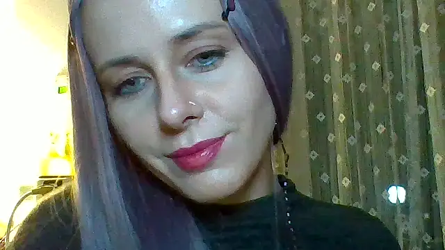 LuminousLady online show from 03/11/25, 12:33