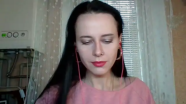 LuminousLady online show from 10/11/25, 07:07