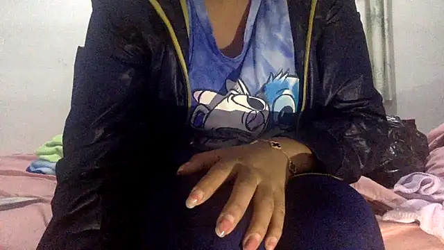 sharonlopez9611 online show from 09/24/25, 03:10