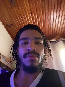 Mineirinho043 online show from 05/23/26, 02:21
