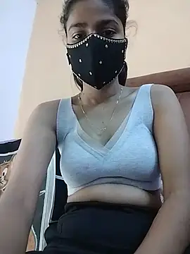 fuungirl38 online show from 07/11/26, 07:55