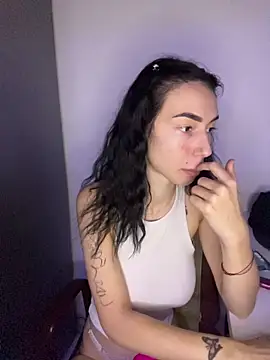 Celine Roxelle online show from 11/27/25, 01:24