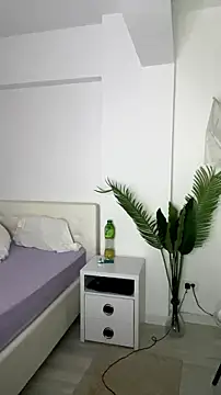 Celine Roxelle online show from 07/04/26, 01:28