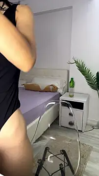 Celine Roxelle online show from 07/05/26, 07:04