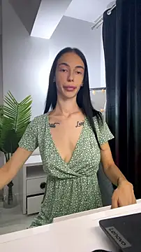 Celine Roxelle online show from 07/09/26, 05:50