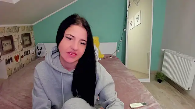 MalibuGirl  online show from 02/09/25, 11:15