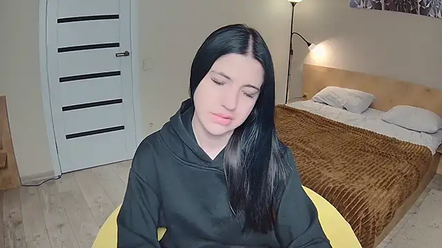 MalibuGirl  online show from 02/17/25, 11:20
