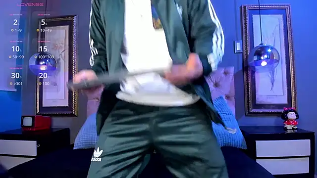 Snapshot of Golden-Boyy chatting on 02/06/25, 12:16 Golden-Boyy online show from 02/06/25, 12:16