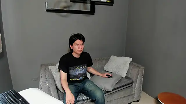 Snapshot of Golden-Boyy chatting on 03/02/25, 12:22 Golden-Boyy online show from 03/02/25, 12:22