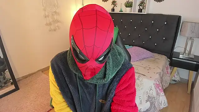 Snapshot of Golden-Boyy chatting on 10/02/25, 03:35 Golden-Boyy online show from 10/02/25, 03:35