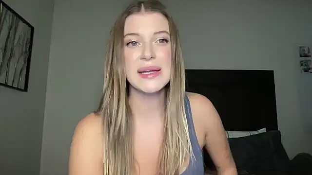 Snapshot of rileydepp chatting on 11/04/25, 10:53 rileydepp online show from 11/04/25, 10:53