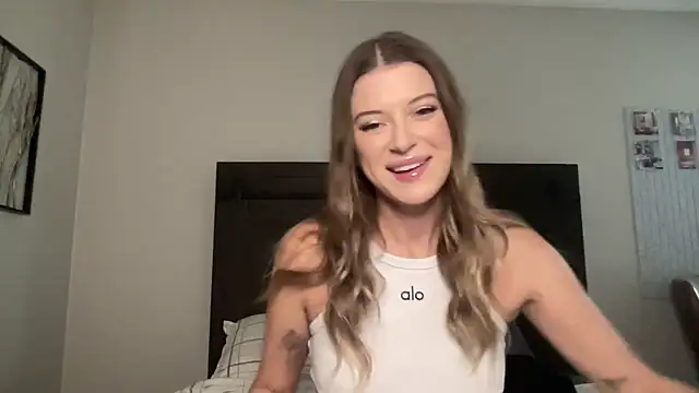 Snapshot of rileydepp chatting on 12/03/25, 10:19 rileydepp online show from 12/03/25, 10:19