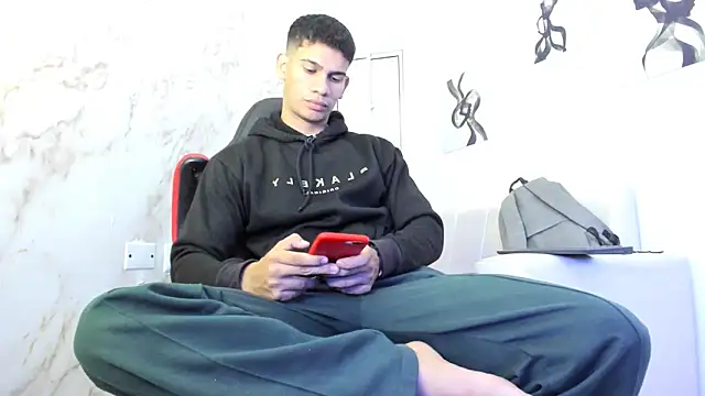 Snapshot of ANDRES_STUD chatting on 10/05/25, 04:11 ANDRES STUD online show from 10/05/25, 04:11