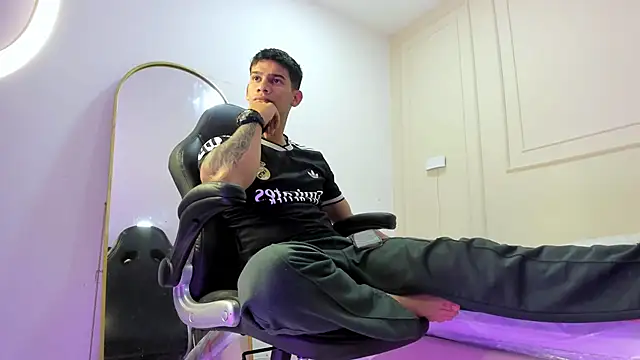 ANDRES STUD online show from 06/15/26, 03:31