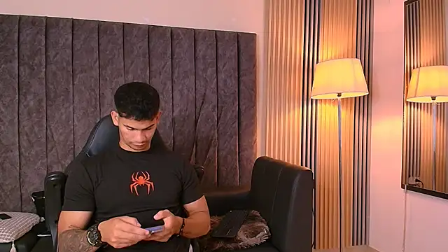 ANDRES STUD online show from 07/07/26, 04:04