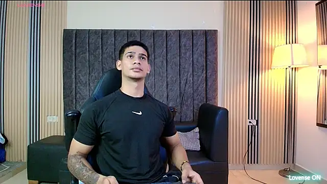 ANDRES STUD online show from 07/31/26, 03:28
