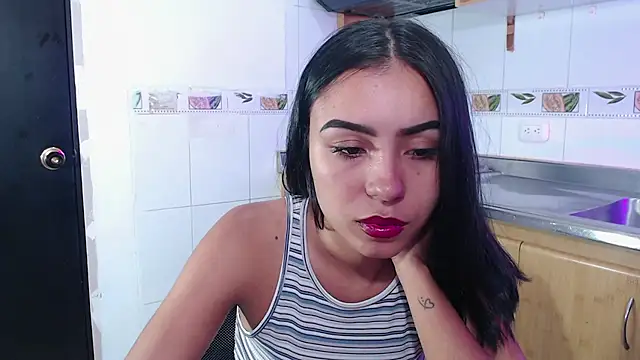 julieta fn online show from 05/11/26, 04:04