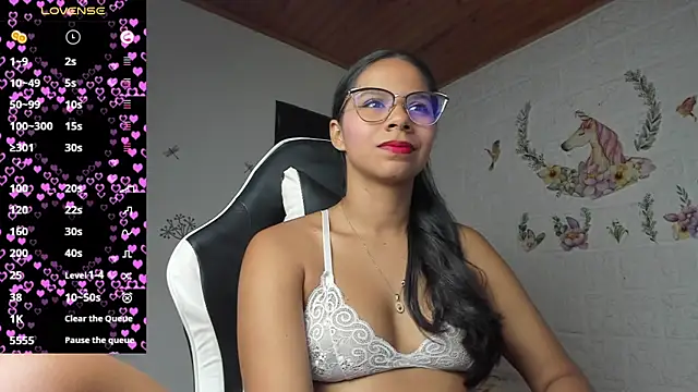 alisson hoffman05 online show from 06/24/26, 10:53