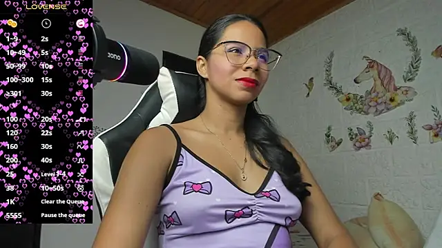 alisson hoffman05 online show from 08/01/26, 03:22