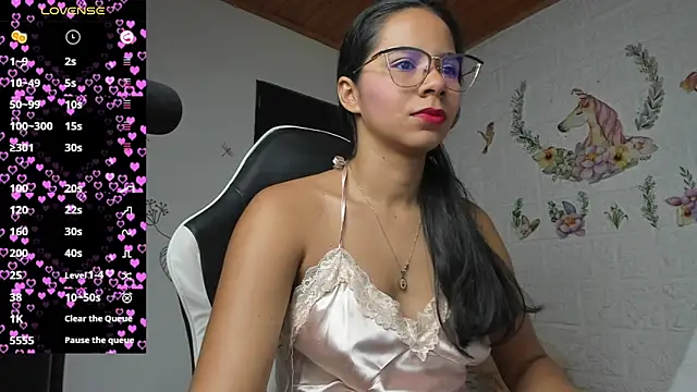 alisson hoffman05 online show from 08/04/26, 06:32