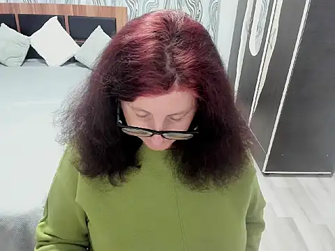 NoraJohnson6 online show from 02/06/25, 09:11