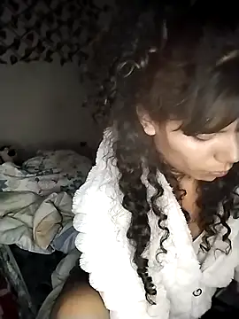 Snapshot of StormyWets_Bluk chatting on 09/26/25, 03:54 StormyWets Bluk online show from 09/26/25, 03:54