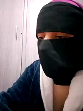 Snapshot of kabina chatting on 11/27/25, 08:55 kabina online show from 11/27/25, 08:55