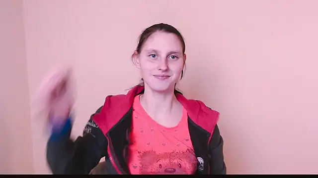 AdrianaRich  online show from 02/19/25, 07:39