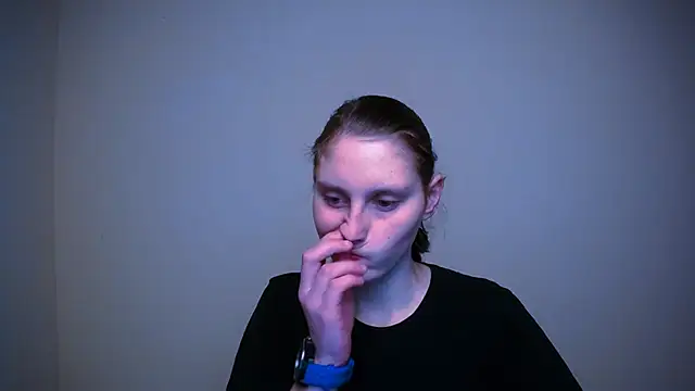 AdrianaRich  online show from 02/26/25, 07:31
