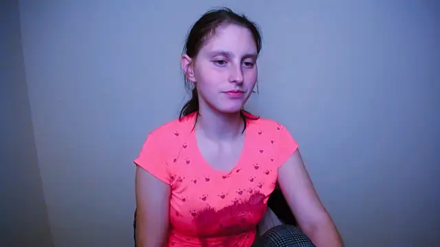 AdrianaRich  online show from 03/05/25, 08:32
