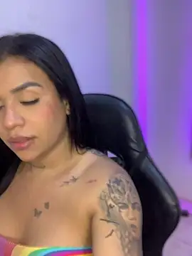 tinalove7 online show from 06/11/26, 09:35