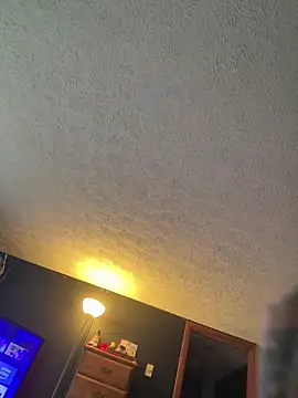 Snapshot of BadJewfucks chatting on 12/18/25, 04:46 BadJewfucks online show from 12/18/25, 04:46