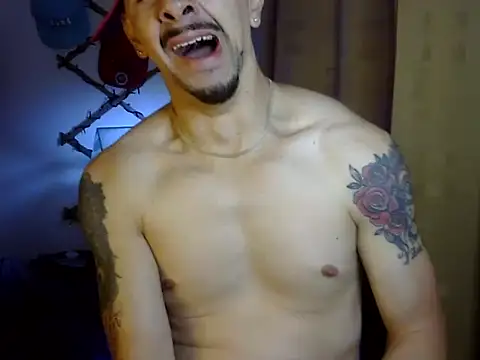 Snapshot of venusfranco_94 chatting on 11/20/25, 07:19 venusfranco 94 online show from 11/20/25, 07:19