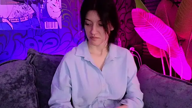 Snapshot of roxy_riot_ chatting on 09/21/25, 01:29 roxy riot online show from 09/21/25, 01:29