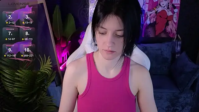 Snapshot of roxy_riot_ chatting on 10/05/25, 01:37 roxy riot online show from 10/05/25, 01:37