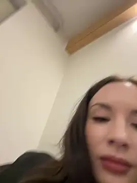 Suga babe online show from 03/04/25, 11:00