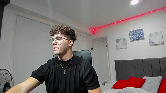 ErosGeorgiou online show from 02/05/25, 03:20