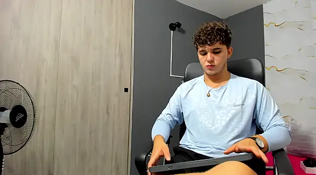 ErosGeorgiou online show from 02/06/25, 11:54