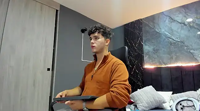 ErosGeorgiou online show from 02/11/25, 11:54