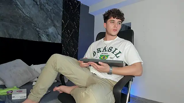 ErosGeorgiou online show from 03/05/25, 04:24