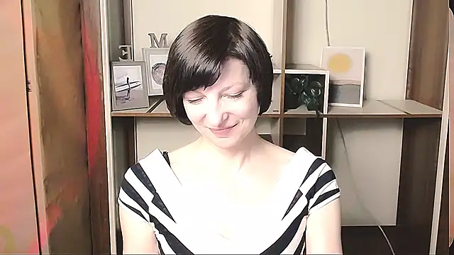  AngeliaFlow  online show from 04/30/26, 08:53