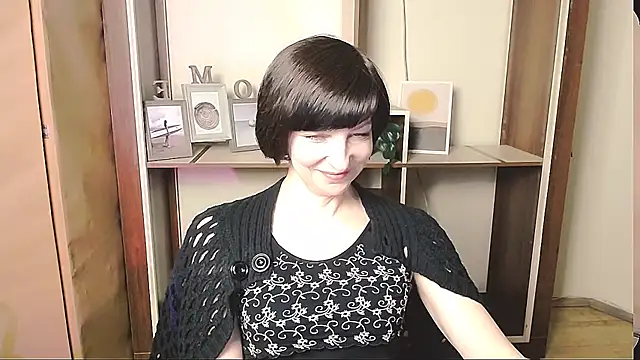  AngeliaFlow  online show from 05/01/26, 08:30
