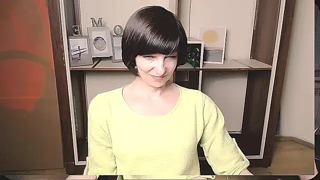  AngeliaFlow  online show from 05/09/26, 08:30