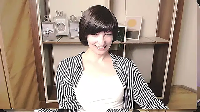  AngeliaFlow  online show from 05/14/26, 08:32