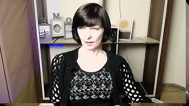  AngeliaFlow  online show from 06/03/26, 08:39