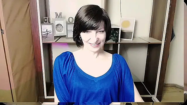 AngeliaFlow  online show from 06/04/26, 07:36